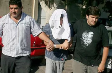 Fugó de una comisaría, lo apresan durmiendo Fugó de una comisaría, lo apresan durmiendo