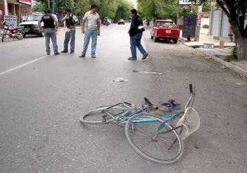Un anciano murió tras chocar en su bicicleta Un anciano murió tras chocar en su bicicleta