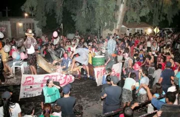 Santa Lucía: El desmadre de la chaya libre Santa Lucía: El desmadre de la chaya libre