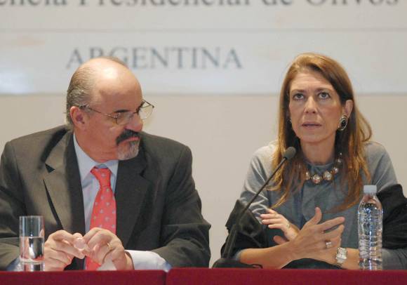 La caída industrial puso “en guardia” al Gobierno La caída industrial puso “en guardia” al Gobierno