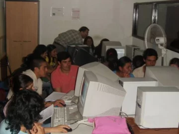 Angaco y Ullum necesitan una mano para abrir sus bibliotecas Angaco y Ullum necesitan una mano para abrir sus bibliotecas