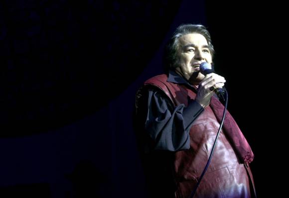 Sandro espera poder operarse en Mendoza Sandro espera poder operarse en Mendoza