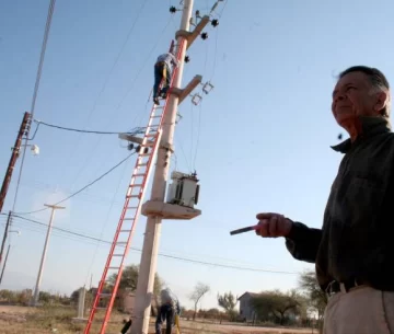 Bermejo, el pueblo que sale de la oscuridad del desierto Bermejo, el pueblo que sale de la oscuridad del desierto