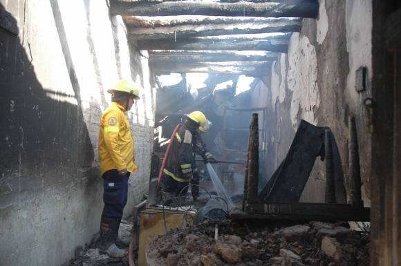 El drama de tres familias por un incendio El drama de tres familias por un incendio