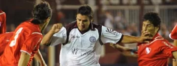 Lanús goleó al “Rojo” y es el único puntero Lanús goleó al “Rojo” y es el único puntero