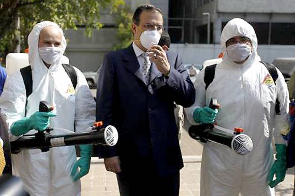 El primer día sin muertos por la gripe A en México El primer día sin muertos por la gripe A en México