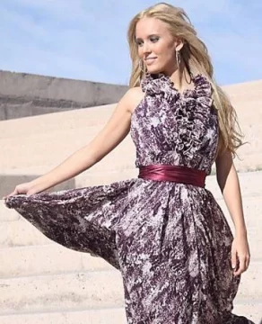 Marley y Pampita, los conductores en el Centro Cívico Marley y Pampita, los conductores en el Centro Cívico