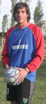 Más verde que negro Más verde que negro