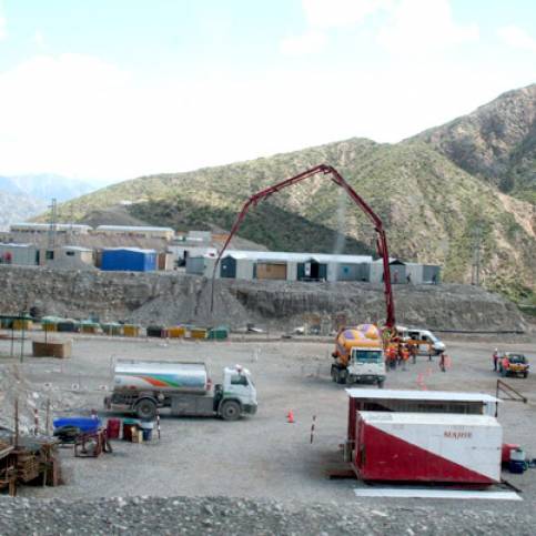 En carrera para Pascua Lama, algunos cuellos de botella En carrera para Pascua Lama, algunos cuellos de botella