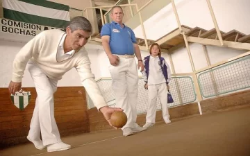 Torneo de bochas como excusa de risas Torneo de bochas como excusa de risas