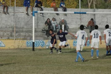A puro alarido, sube la ilusión A puro alarido, sube la ilusión