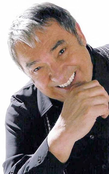 “Sigo vivo y sigo escribiendo” “Sigo vivo y sigo escribiendo”