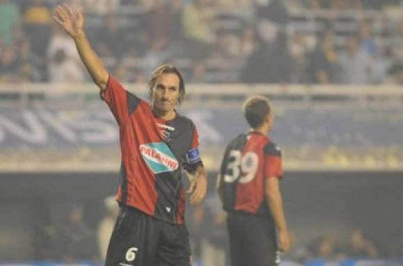 Estudiantes puso a Schiavi para la Libertadores Estudiantes puso a Schiavi para la Libertadores