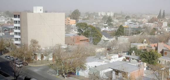 El viento Sur arrasó y se viene un frío récord El viento Sur arrasó y se viene un frío récord