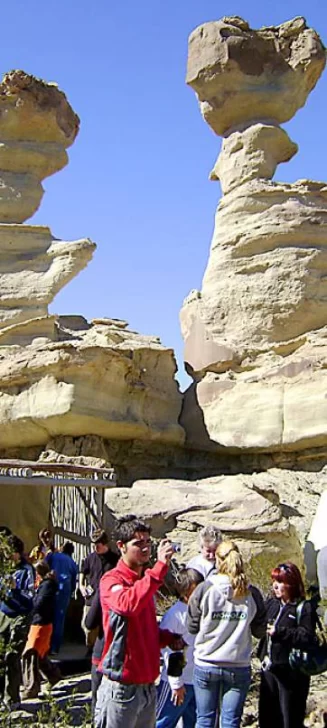 En el Ferrourbanístico, 2.440m2 de dinosaurios En el Ferrourbanístico, 2.440m2 de dinosaurios