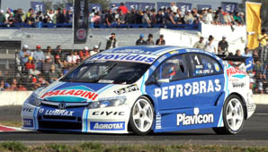 José María “Pechito” López logró la pole, pero largará duodécimo José María “Pechito” López logró la pole, pero largará duodécimo