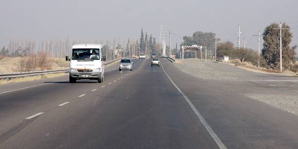 Pulgar abajo a los remises cauceteros Pulgar abajo a los remises cauceteros