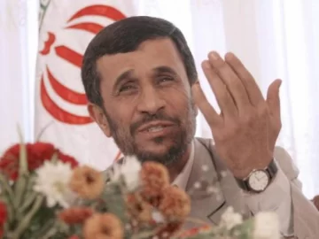 Renunció colaborador clave de Mahmud Ahmadineyad en Irán Renunció colaborador clave de Mahmud Ahmadineyad en Irán