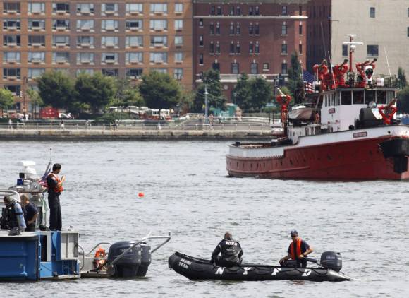 Choque aéreo fatal sacude a Nueva York Choque aéreo fatal sacude a Nueva York