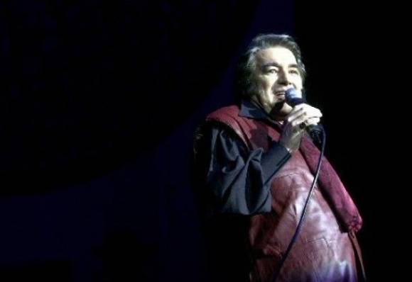 Sandro volvió a cantar Sandro volvió a cantar