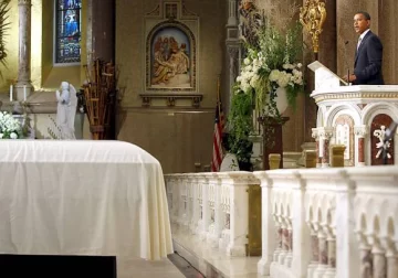 Emotivo discurso de Obama en la despedida a Kennedy