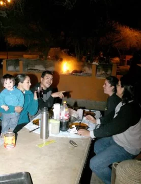 Una multitud de picnic en homenaje al Beato Ceferino Una multitud de picnic en homenaje al Beato Ceferino