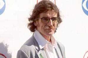 Solo Charly lo puede: Su vuelta será en “cadena nacional” Solo Charly lo puede: Su vuelta será en “cadena nacional”