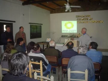 Capacitación Apícola Capacitación Apícola