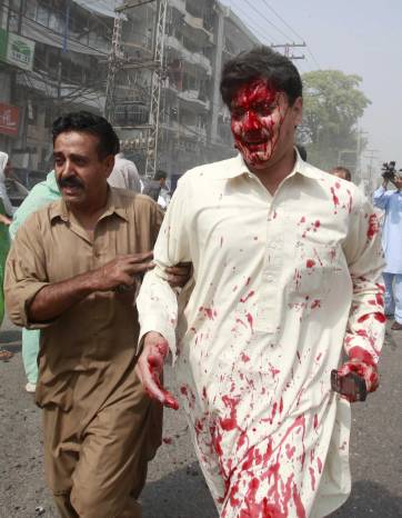 Dos ataques dejan al menos 15 muertos en Pakistán Dos ataques dejan al menos 15 muertos en Pakistán