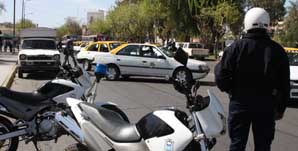 El Centro Cívico fue copado otra vez por taxistas El Centro Cívico fue copado otra vez por taxistas