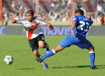 River y Huracán, iguales River y Huracán, iguales