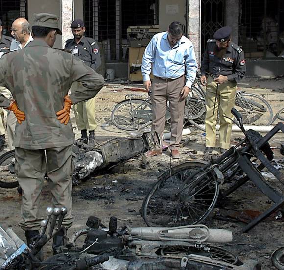 35 muertos por un ataque en Pakistán 35 muertos por un ataque en Pakistán