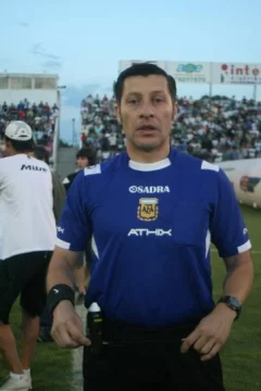 González, mal González, mal