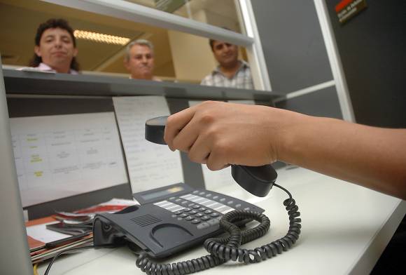 Una ley, una aplicación de apuro y un error en masa Una ley, una aplicación de apuro y un error en masa