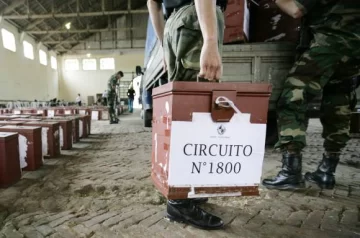 Esfuerzo uruguayo para que la lluvia no arruine la elección Esfuerzo uruguayo para que la lluvia no arruine la elección
