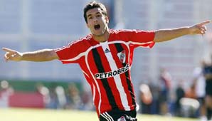 El Siena quiere comprar a Paulo Ferrari El Siena quiere comprar a Paulo Ferrari