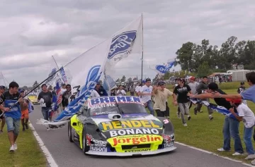 Moriatis, de punta a punta Moriatis, de punta a punta