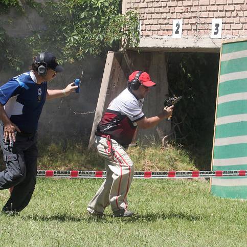 Puntería, velocidad y mucha adrenalina Puntería, velocidad y mucha adrenalina