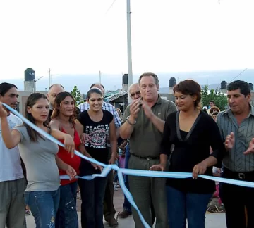 Plaza y pavimento Plaza y pavimento