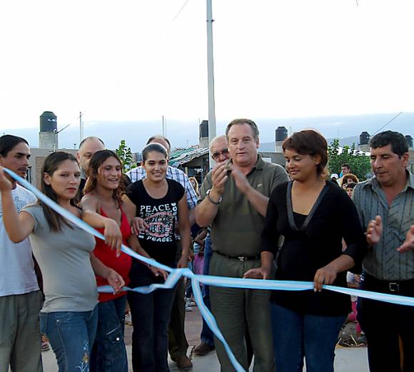 Plaza y pavimento Plaza y pavimento