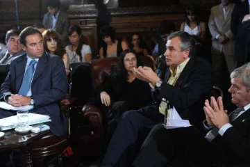 Fracaso del Congreso por el conflicto del Central Fracaso del Congreso por el conflicto del Central