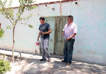 La violan y reconoce en la calle a su agresor