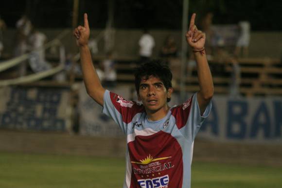 7 bajas ante Policial 7 bajas ante Policial