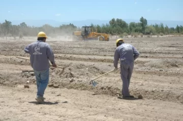 Iniciaron obra del Hospital de Pocito Iniciaron obra del Hospital de Pocito