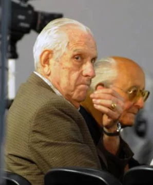 La querella oficial pidió 25 años de prisión para Reynaldo Bignone La querella oficial pidió 25 años de prisión para Reynaldo Bignone