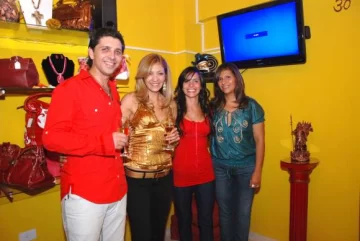 BISOU BISOU bijouterie, carteras y accesorios. BISOU BISOU bijouterie, carteras y accesorios.