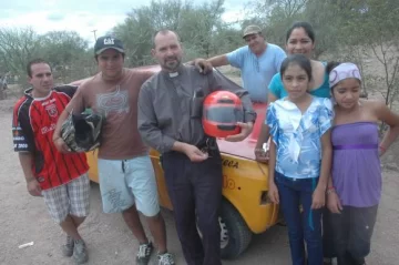 Un sacerdote fierrero Un sacerdote fierrero