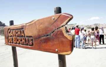 Cartelería nueva en Ischigualasto Cartelería nueva en Ischigualasto