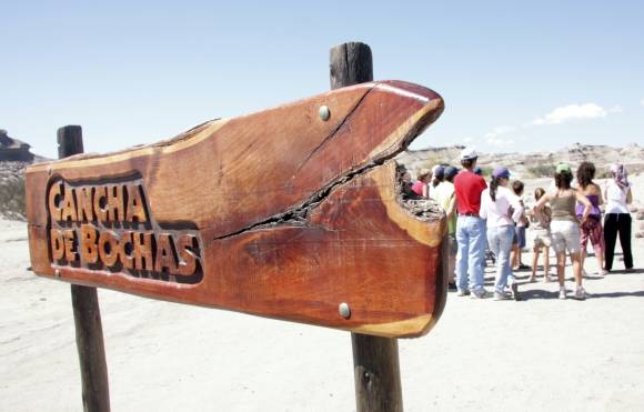 Cartelería nueva en Ischigualasto Cartelería nueva en Ischigualasto