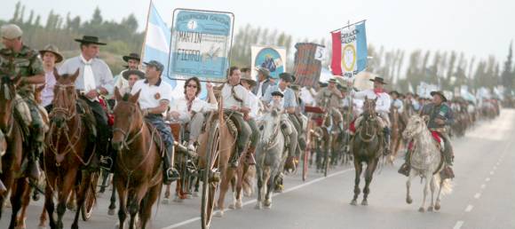 Ya piden caballos para la Cabalgata de la Fe Ya piden caballos para la Cabalgata de la Fe